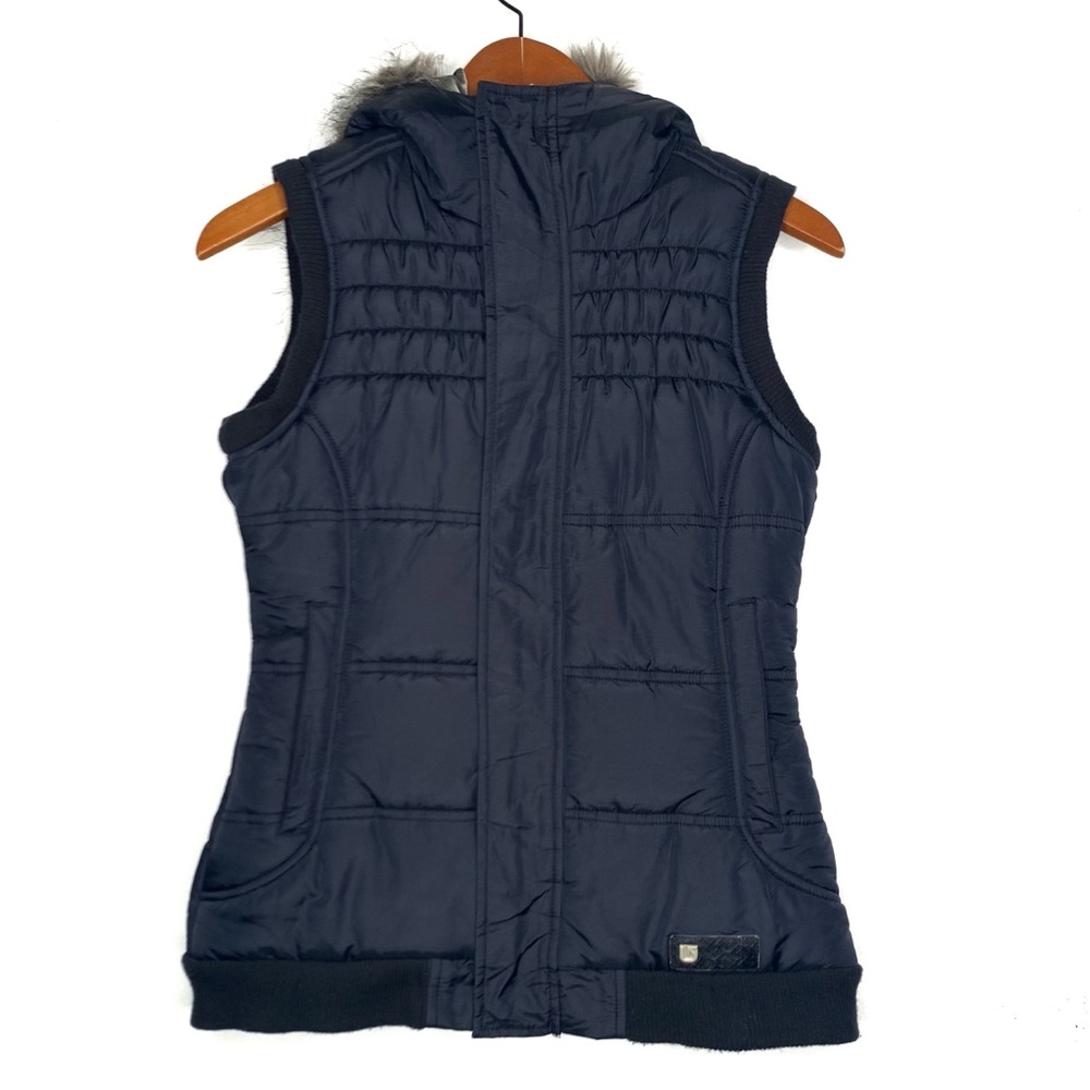 Burton dryride quilted sly vest with fur hood